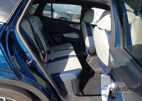 2023 Volkswagen Id.4 Awd Pro S/Awd Pro S Plus z USA, uszkodzony, nr VIN 1V2GNPE83PC004266